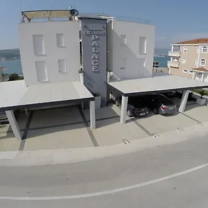 Exclusive Palace Apartman